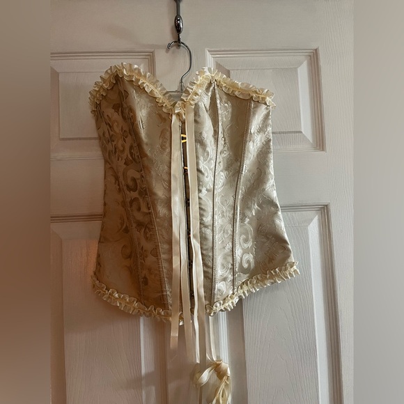 Source Unknown/Women’s NWOT Gold and Cream Lace-Up Corset Size S - Picture 2 of 8